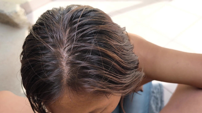 Moo DBOXXX: 매일 섹스를 원하는 미시 사탕 판매자