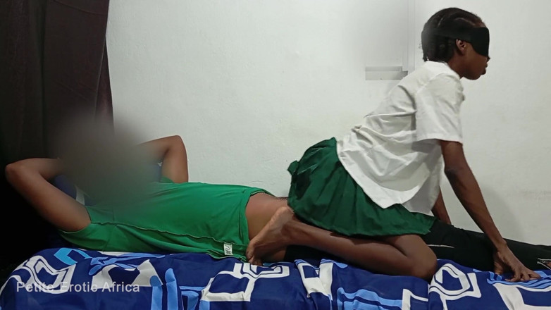 Petite Erotic Africa: Petite African Teen Lovet Rides Cowgirl and Takes Big Dick...