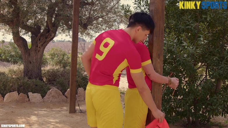 My Dirtiest Fantasy: Mdf: după joc, Tentație irezistibilă