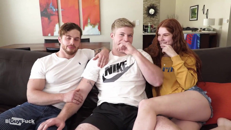 Bi Guys Fuck: Dustin Hazel Rips Open Troy Daniel's Ulubionych bokserów
