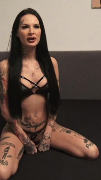 Heet strak poesje berijdende neukpartij extreme creampie