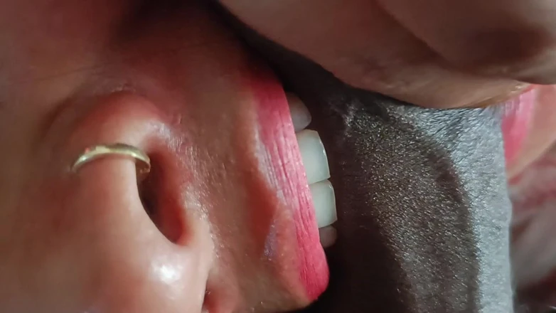 Catchybusty: Suck This From Everywhere