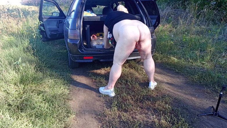 Zona901: Jiran Dapat Banyak Orgasme Dengan Pancutan Mani Di Luar Rumah