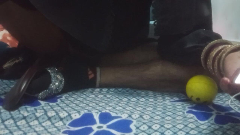 Urvashipatil123: bhaartiy krosadresar seksi vidiyo reshmi nakaab.