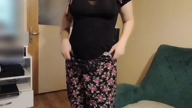 Gunes_Toprak: I My Turbaned Sun Bhabhi di Sofa