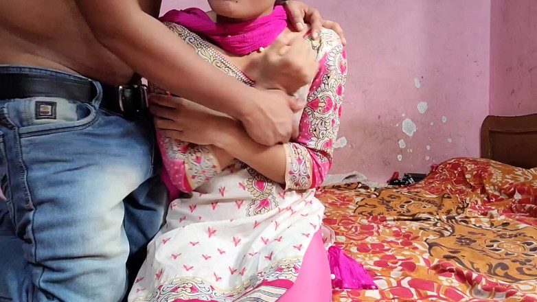 Your kavita bhabhi: Desi Bhabhi Outdoor Baiti Thi Tabhi Diya Fucked by Her...