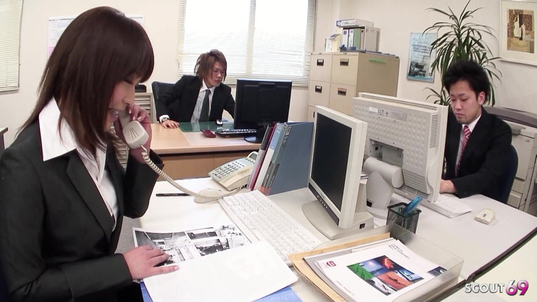 Asian porn collection: Japanese Secretary ve společnosti Necenzurované sólo masturbace k orgasmu na...