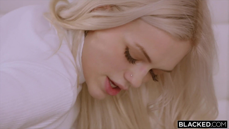 Blacked: Blacked, když se Alex Grey rozhodla šukat pouze černochy
