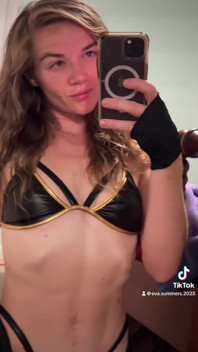 2025 Června Tiktoks kompilace Eva Summers Cosplay - Shadowheart Spodní sada pro černé & zlaté bikiny