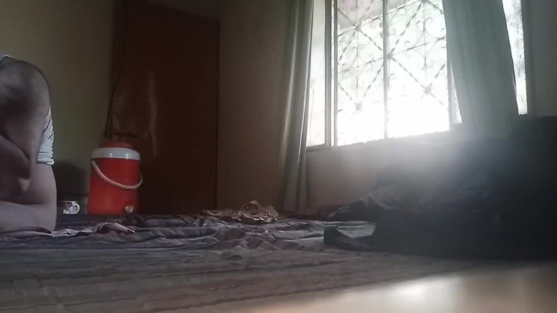 SHAKRATASNEEM: Çok ateşli sikişiyor