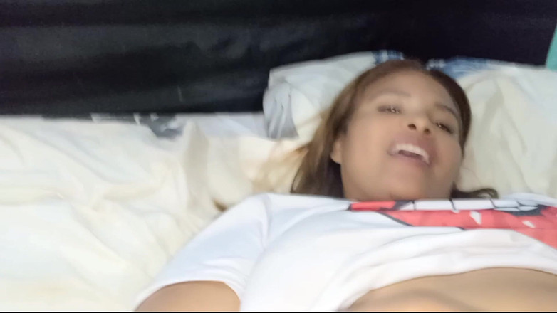 Gina Halime: pov(देखने का बिंदु) Gina के साथ चुदाई