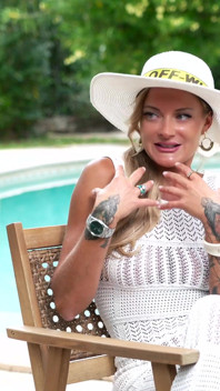 Marie Voulait Etre Une Barbie Avec 2 Kens