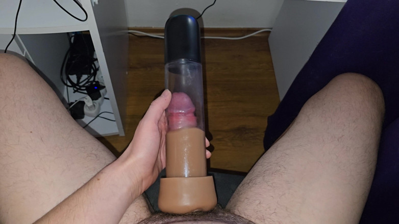 Fap_man93: 내 자지 대 진공 펌프 - 더 커지게 보고