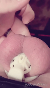 Cum in Chastitty
