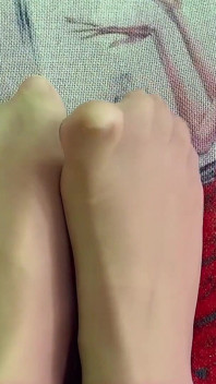 Melancap untuk Kaki nilon saya