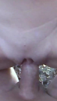 Petty (19) sperm for her mouth cunt