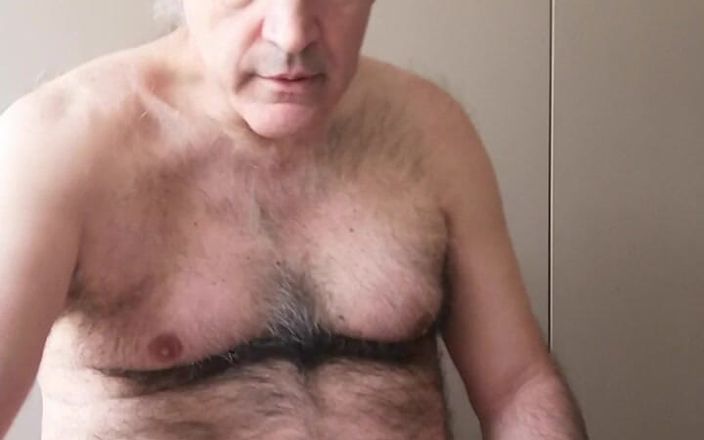 Setesesso7: Sụt cu bị hàng xóm làm gián đoạn