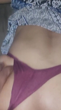 Brunette Feels Horny When Giving Her Ass