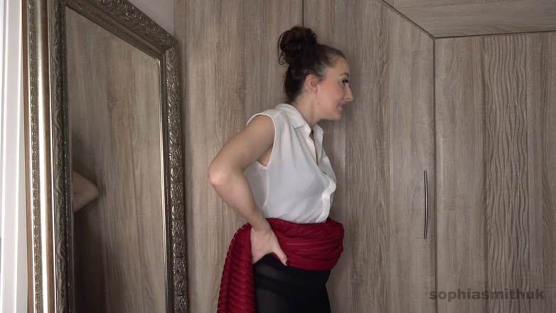 SophiaSmithUK: Ofis külotlu çorap sapığı teşvik ediyor