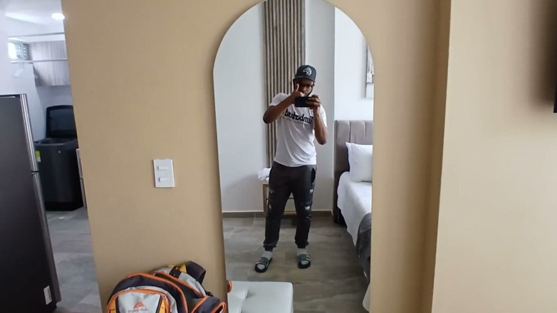 Jhodez1: Position Fail Left Condo to Be with New Girlfriend Came...