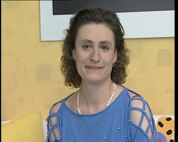 YOUR FIRST PORN: Luder sanja stopft beide loecher - sürtük sanja her iki deliği...