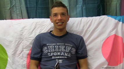 Lollipop Twinks: All Smiles com Ryan Sharp