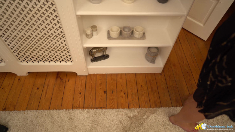 DownblouseJerk: Teasing You - JOI
