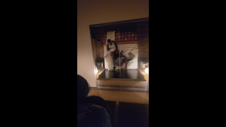 Wondahead21: Ligga tillbaka och få halsmeddelande