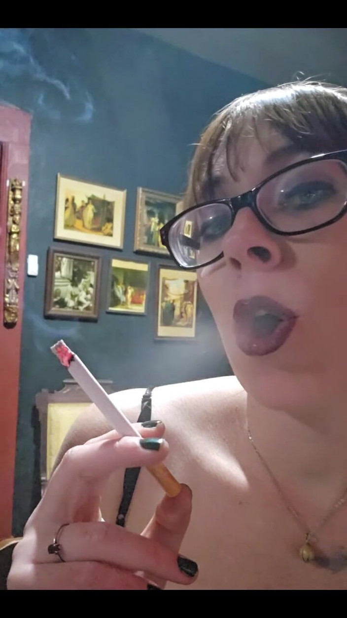 MistressThrope: Viendo los viernes por la noche