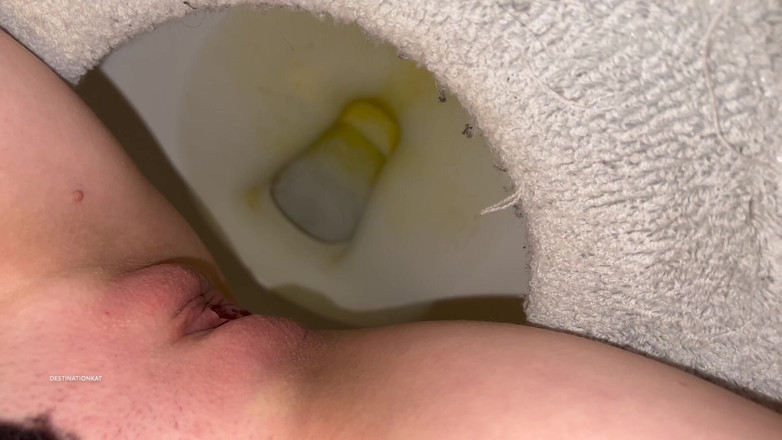 Destination Kat: Compilación de pis mixto