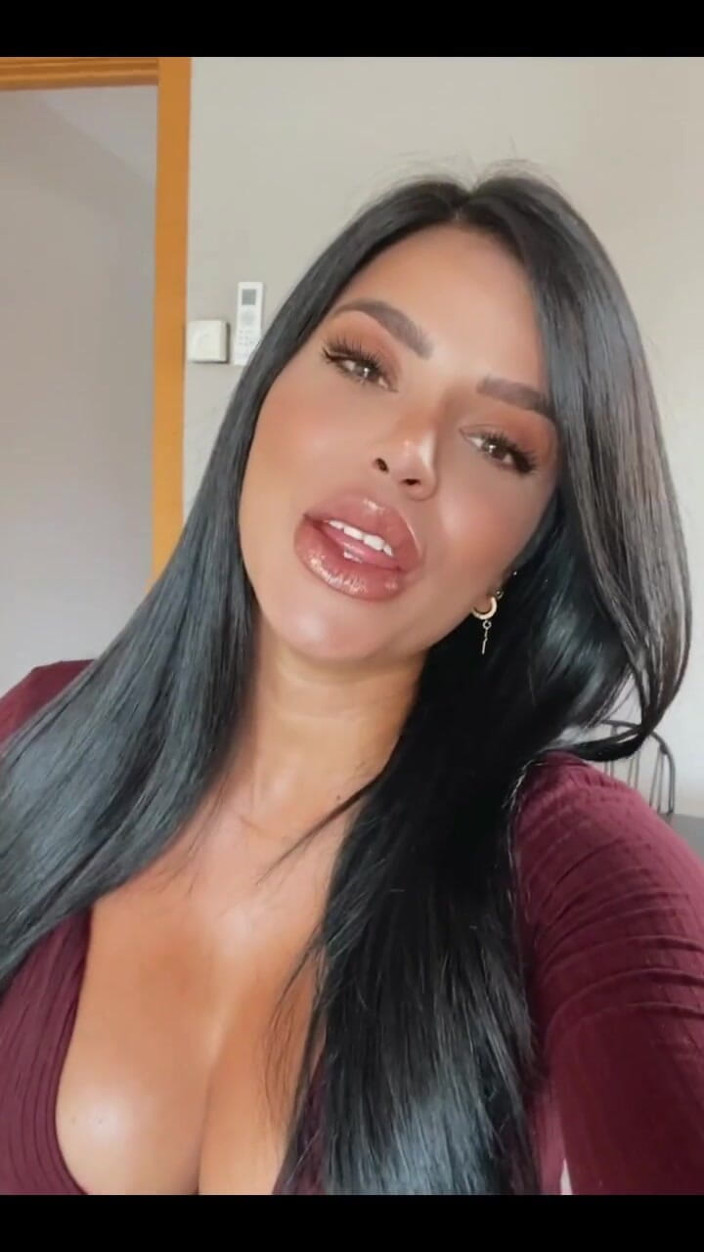 SARA RETALI: Você gosta do meu cabelo preto?