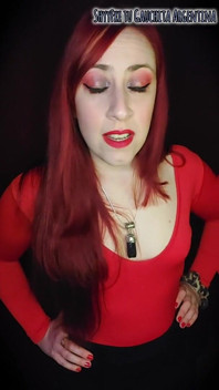 我那被女性化的戴绿帽者和我在夜店看鸡巴!!