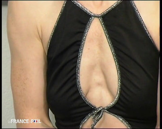 French Family Secrets: Si rambut merah semakin diliwat untuk casting.