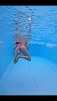 I'm Waiting for You in the Pool