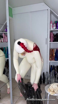 White Latex Looks so Good