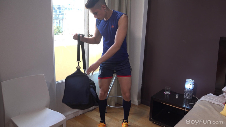 BoyFun Solo: Erregter athlet