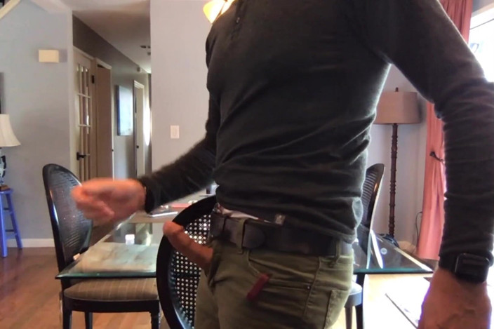 TJenner: Super tvrdý penis doma. Verbální