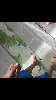 Jerking off at the Pool