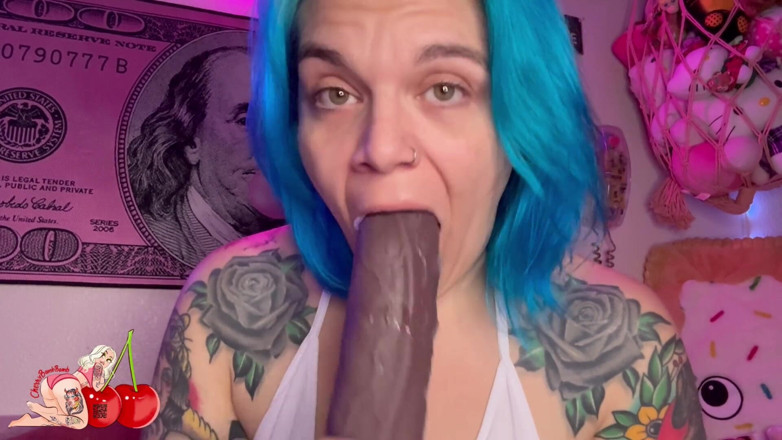 CherryBombBomb: ASMR mouillée, gorge profonde, crachats, pute aimante