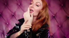 Arya Grander: ASMR: lékařské fetiš v latexových rukavicích - MILF v černých lesklých šatech PVC...