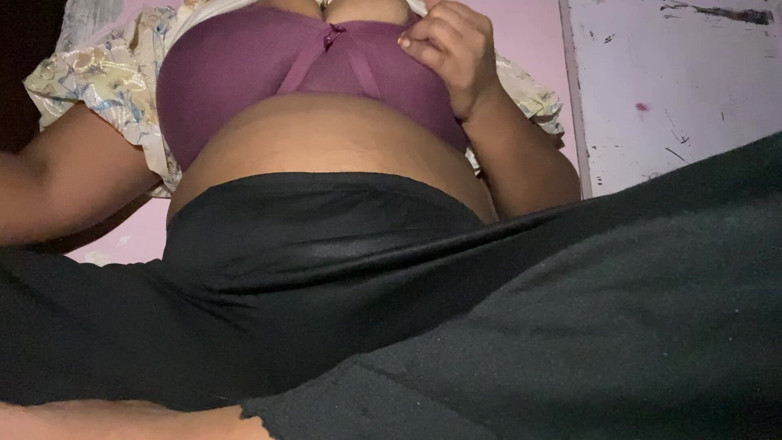 Angoori: Macocha cipki palcowania