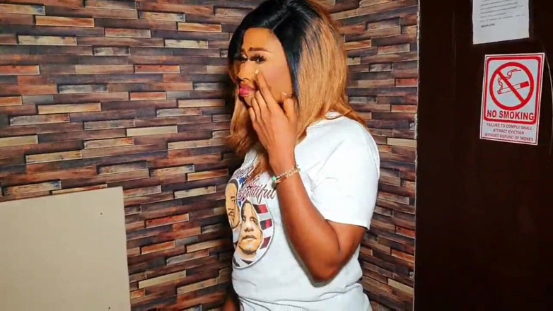 Ebony Legeng: Mary Jane Enters the Wrong Room and Gets Hard Threesome
