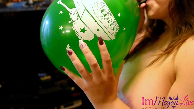 ImMeganLive: 35メートルインテンス裸のB2P - イムミーガンライブ