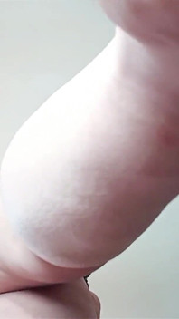 A Giant Stepmother Devours You in the Kitchen - POV