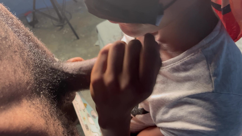 Savage Innocent69: Omylem jsem se vystříkal do 18leté nevlastní é služky