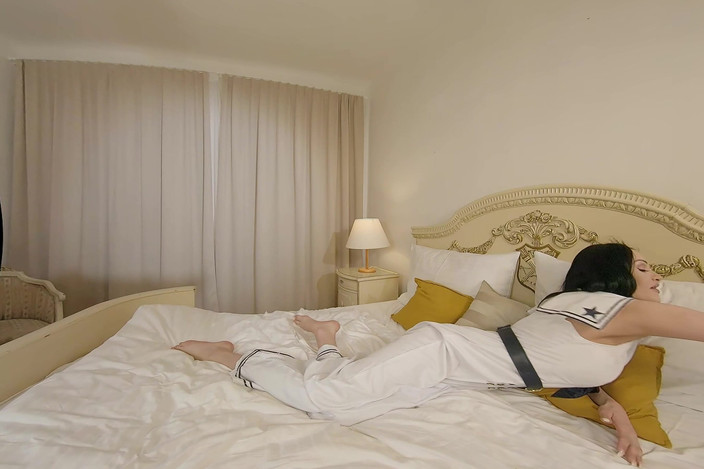 Virtual Real Trans: Wanting the Captain