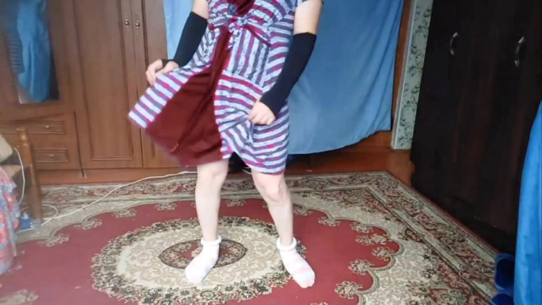 Kitty_Cross: Moja spódnica jest krótsza niż moja cierpliwość