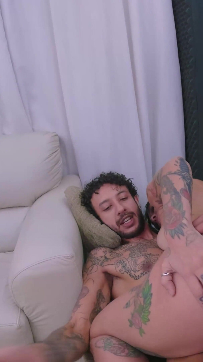 Go Porn: Tanpa kondom yang sengit dan lazat untuk semua citarasa! Keldai...