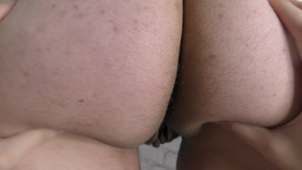 Milky Mari: Cuckold maritino tocca sua moglie figa incinta punto di vista ....