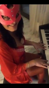 Milfycalla Compilação - Fetiche, boquetes românticos, latina cum-slut com shorts 5alla está lendo all perverse co ...